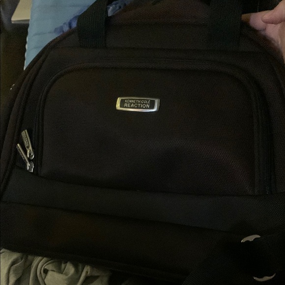 Kenneth Cole Reaction Dark Brown Duffel Bag